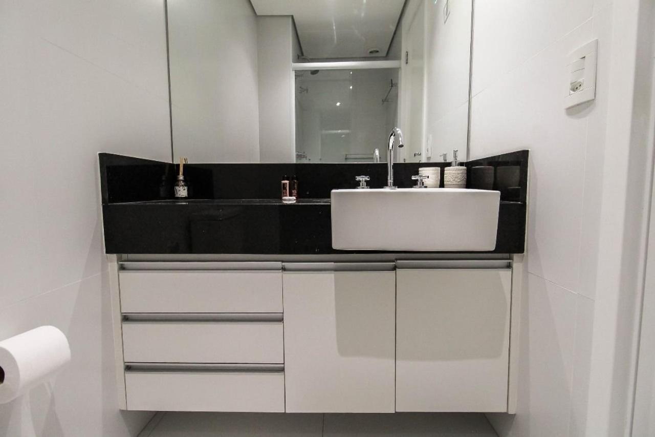 Zc1013 - Moema Apto Aconchegante Prox. Ao Metro. Apartamento *